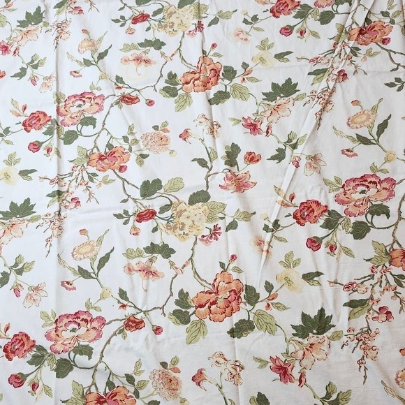 Tablecloth‎ Waverly Floral Flourish Tablecloth 61 x 92 Inch  # 41 - Picture 4 of 6